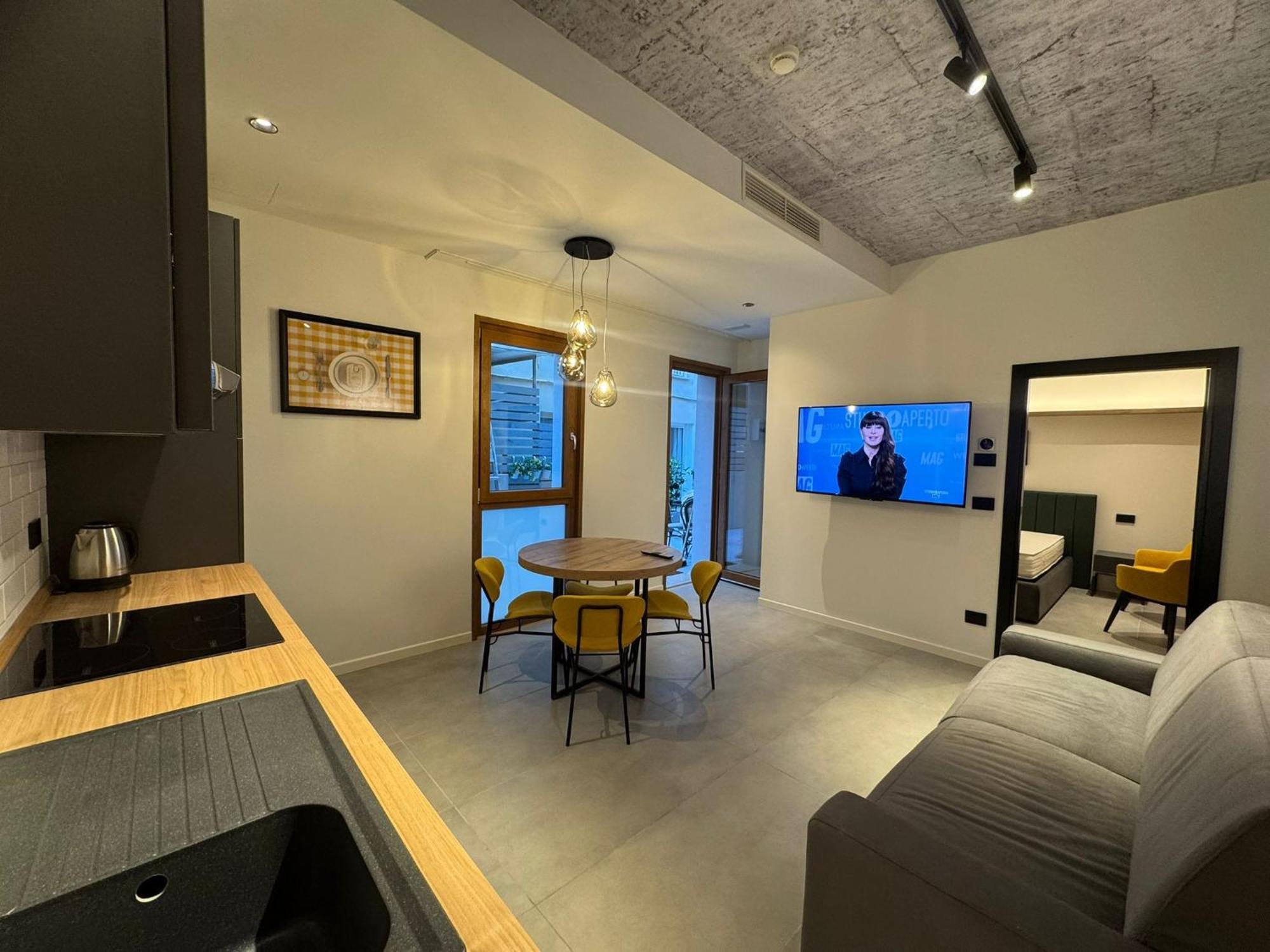 Meg Lifestyle Hotel & Apartaments ริชชิโอเน ภายนอก รูปภาพ